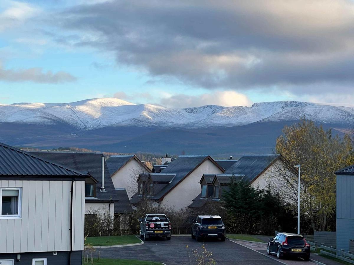 Caledonia Place Aviemore Extérieur photo
